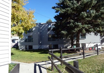 Cochrane House Apts.