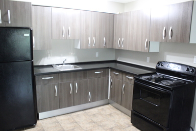 Leo Manor Apartments